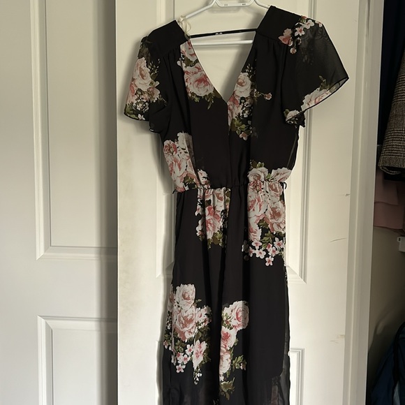 Maurice’s Floral Maxi Dress - Picture 2 of 3